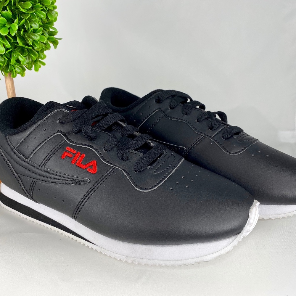 New! Fila Woman's "Province" Sneaker